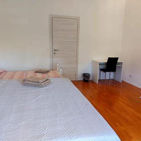 Bed and Breakfast La Dulce Stanza Genua Exterior foto